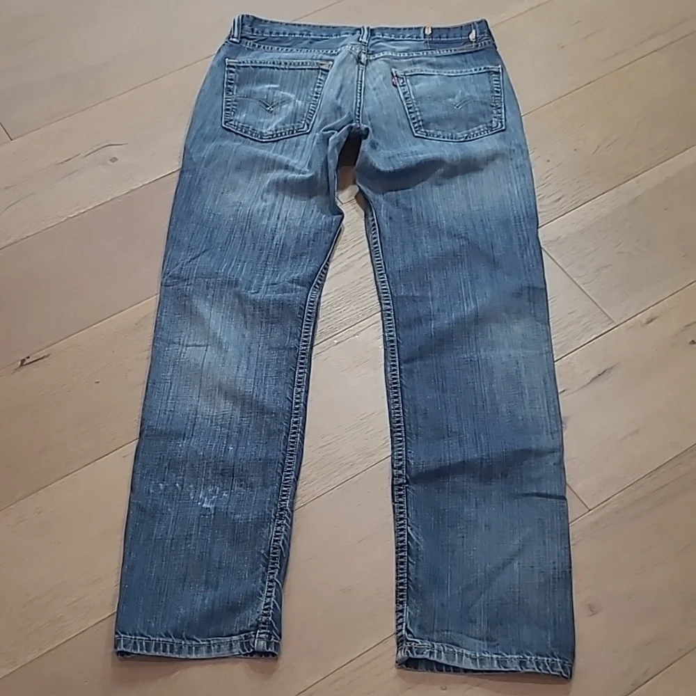 Levi's 501 Jeans Men's sz 32 Classic Fit Denim Jeans